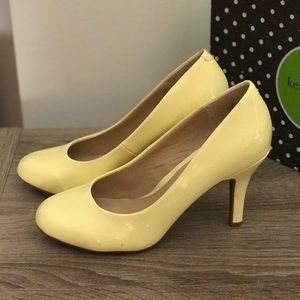 Kelly & Katie yellow heels - size 8